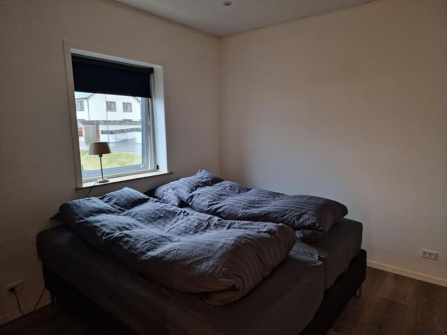 New Flat With Hot Tub - No1 Apartment Oyndarfjordur ภายนอก รูปภาพ